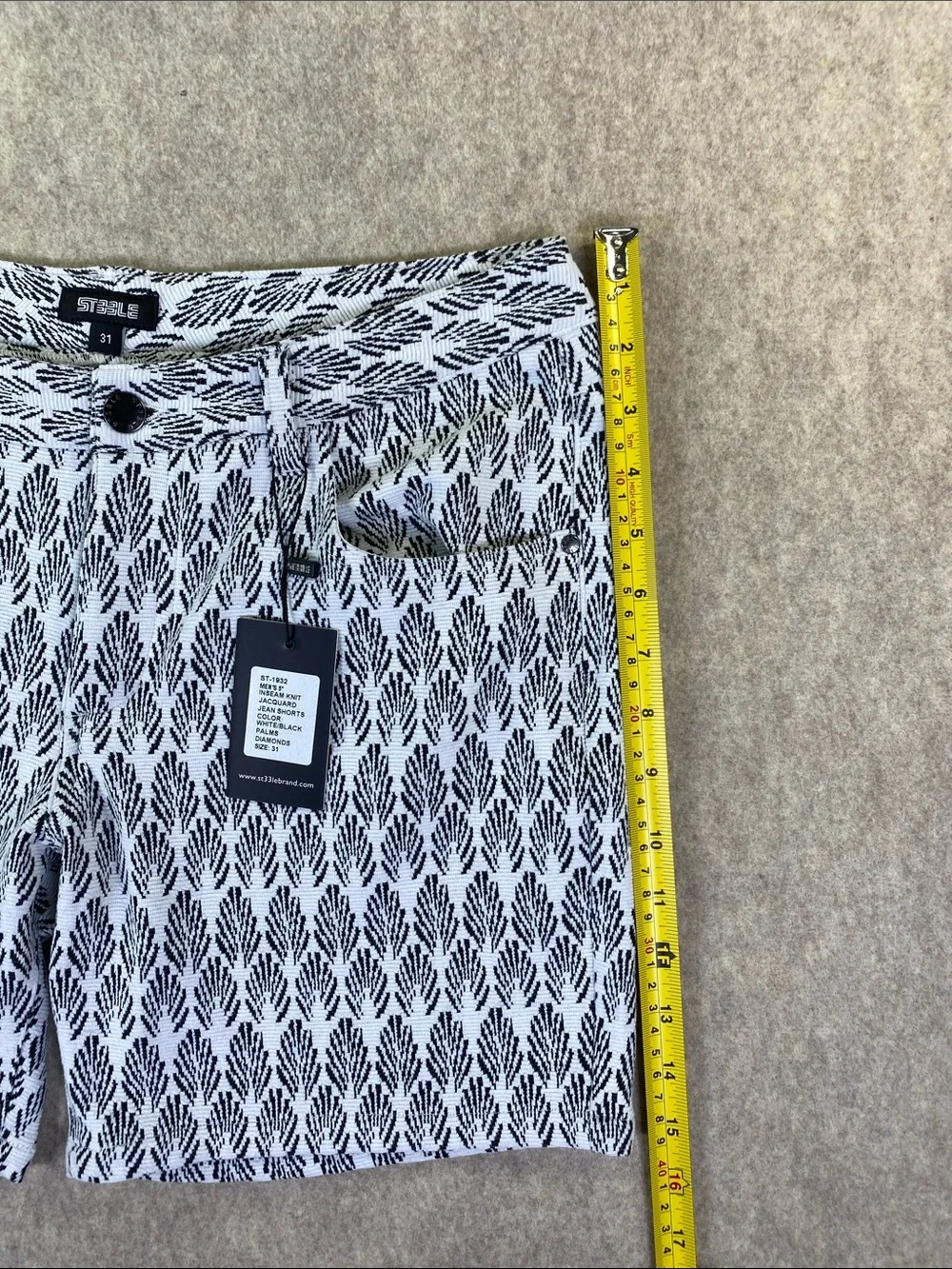 NWT ST33LE 5” Black & White Palms Printed Jacquard Shorts